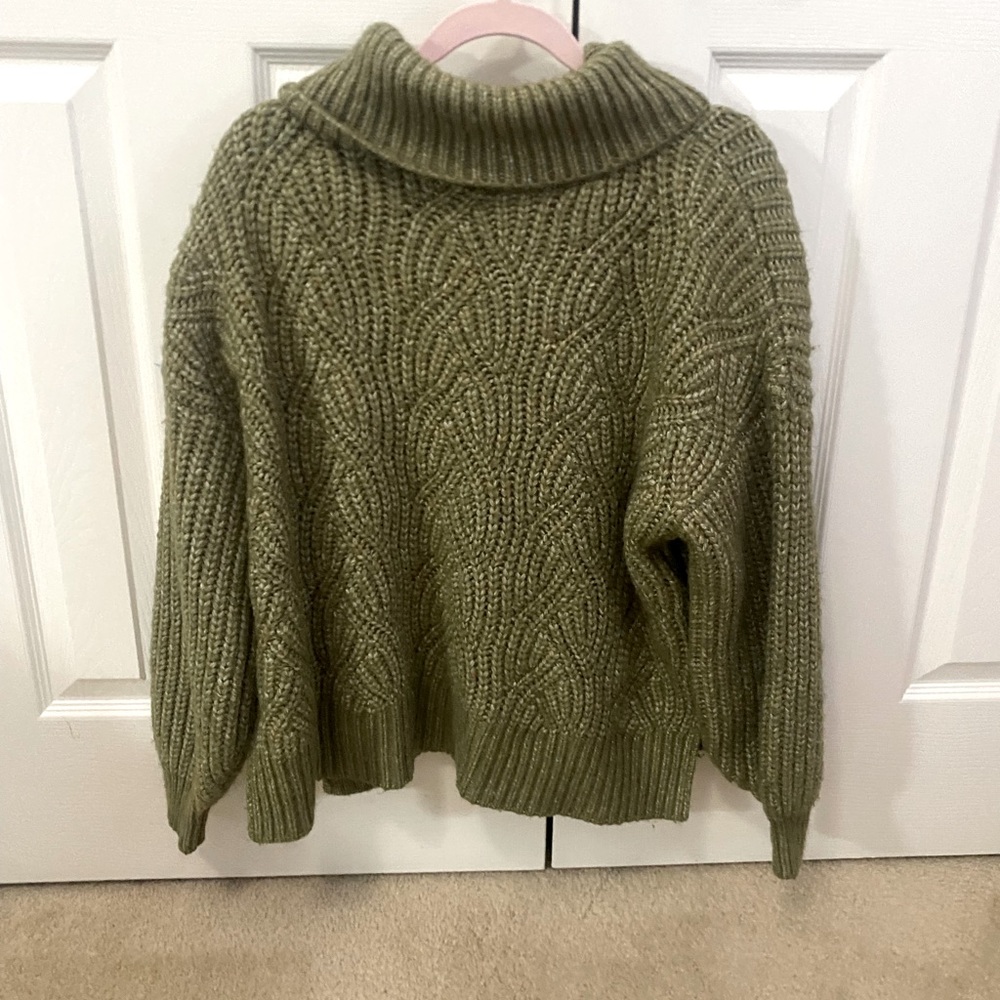 Green Sweater XXL